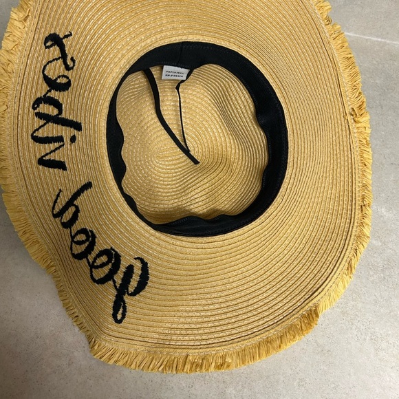 CC brand straw sun hat Tan Wide Brim Hat with Black Band “good vibes” Womens OS - Picture 5 of 5